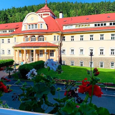 Casa Santini Villa Jáchymov Eksteriør bilde