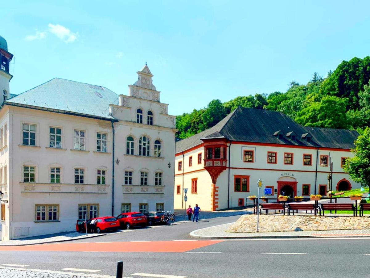 Casa Santini Villa Jáchymov Eksteriør bilde